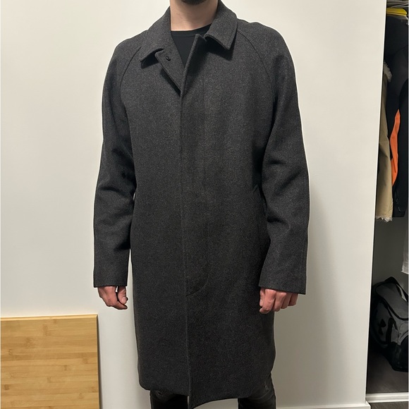 Banana Republic Wool Blend Coat - Picture 2 of 13